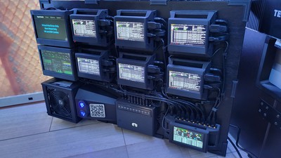 Another image of the running lab with six baremetal nodes.